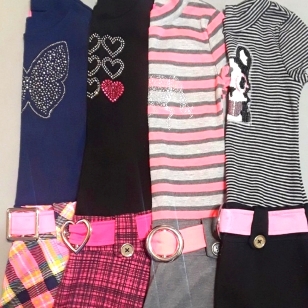 🦋4 Pinky Dresses. Multi Colors. Beaded Logo Designs.💗Girl's Size: 06.🦄